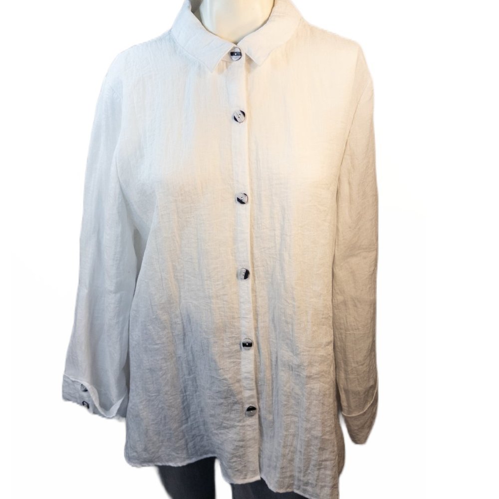 Habitat Womens Size XL Shirt White Button Up Gauzy Long Sleeve Collared Comfort